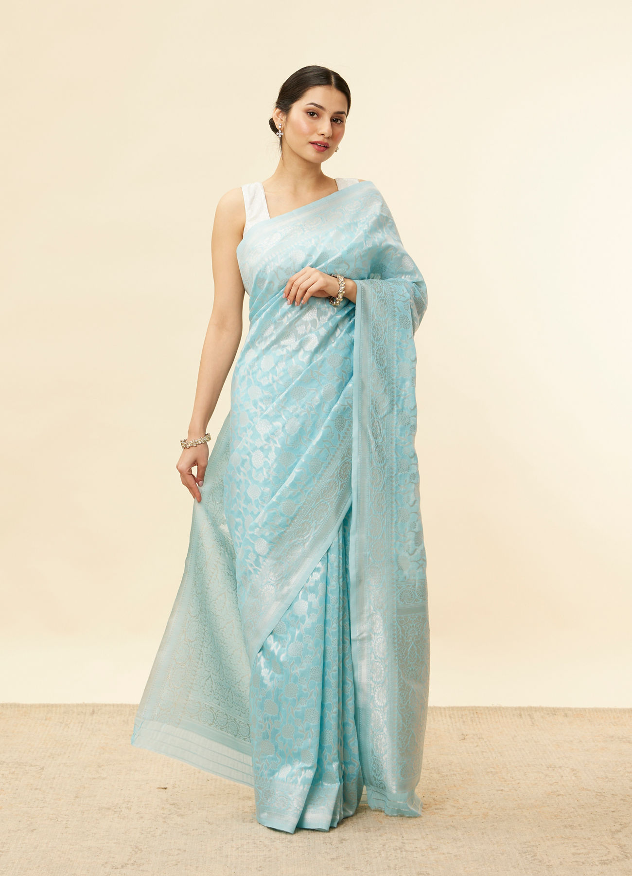 Mohey Women Sky Blue Floral Zari Work Saree