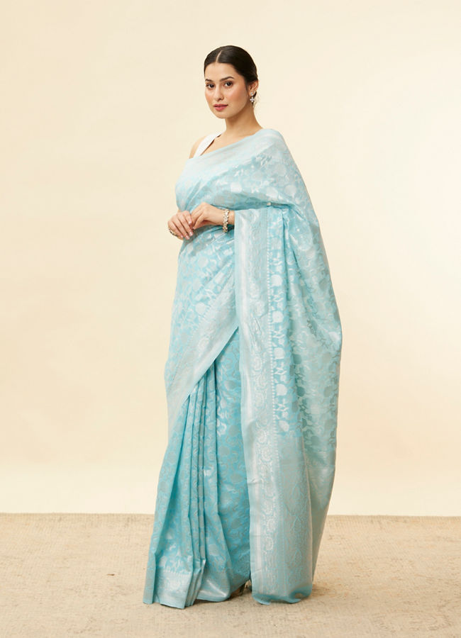 alt message - Mohey Women Sky Blue Floral Zari Work Saree image number 3