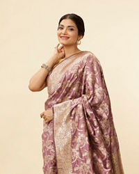 Mohey Women Sparkling Grape Purple Bel Buti Patterned Zari Work Saree