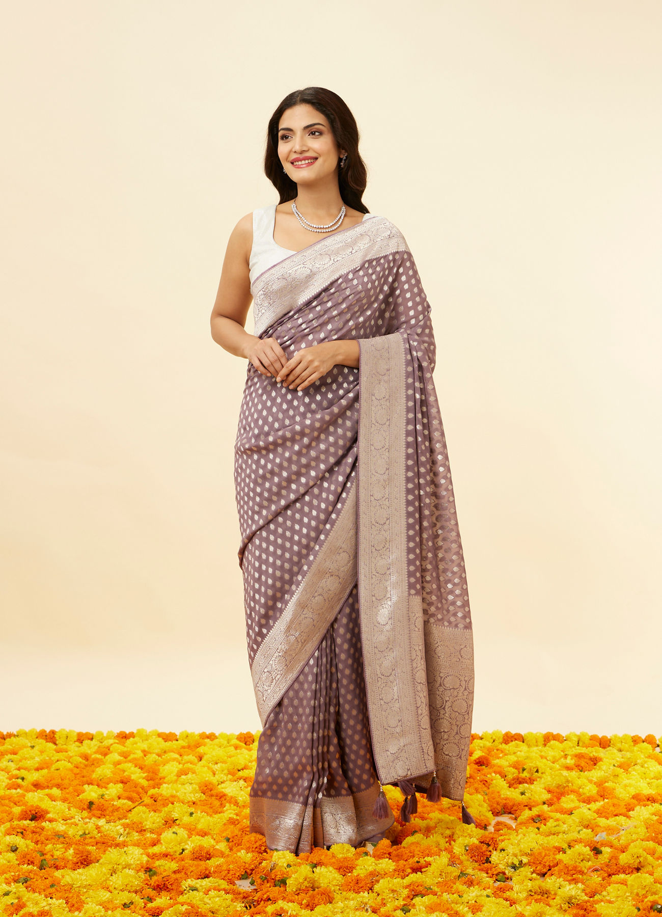 Mohey Women Royal Purple Buta Motif Saree