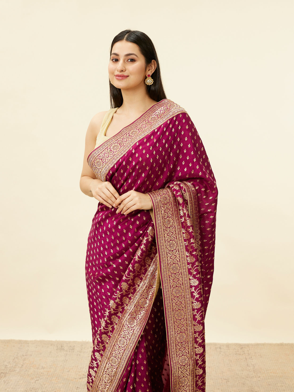 Mohey Women Cherry Red Floral Jaal Bridal Saree