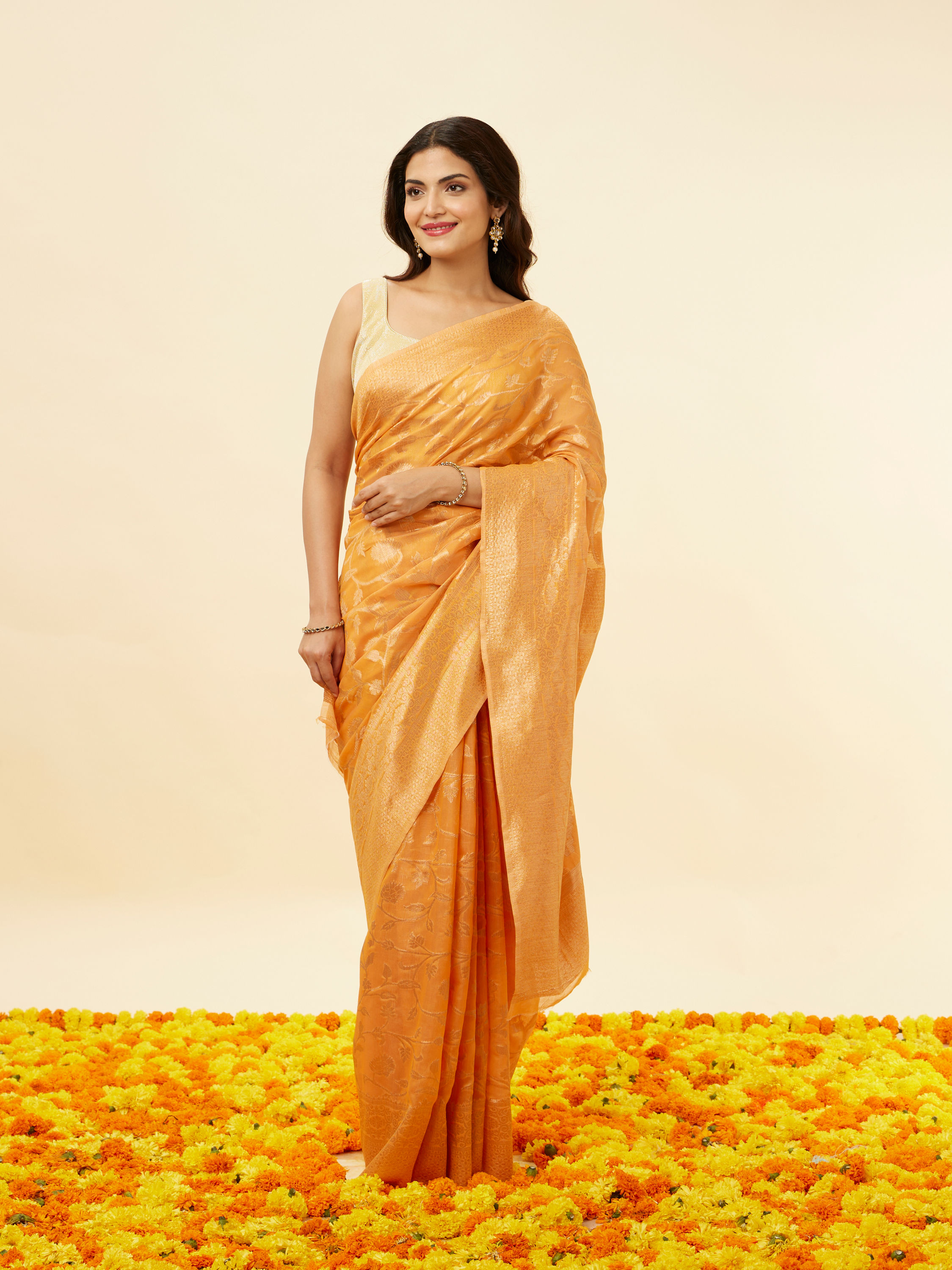 Mohey Women Sunrise Orange Floral Patterned Saree