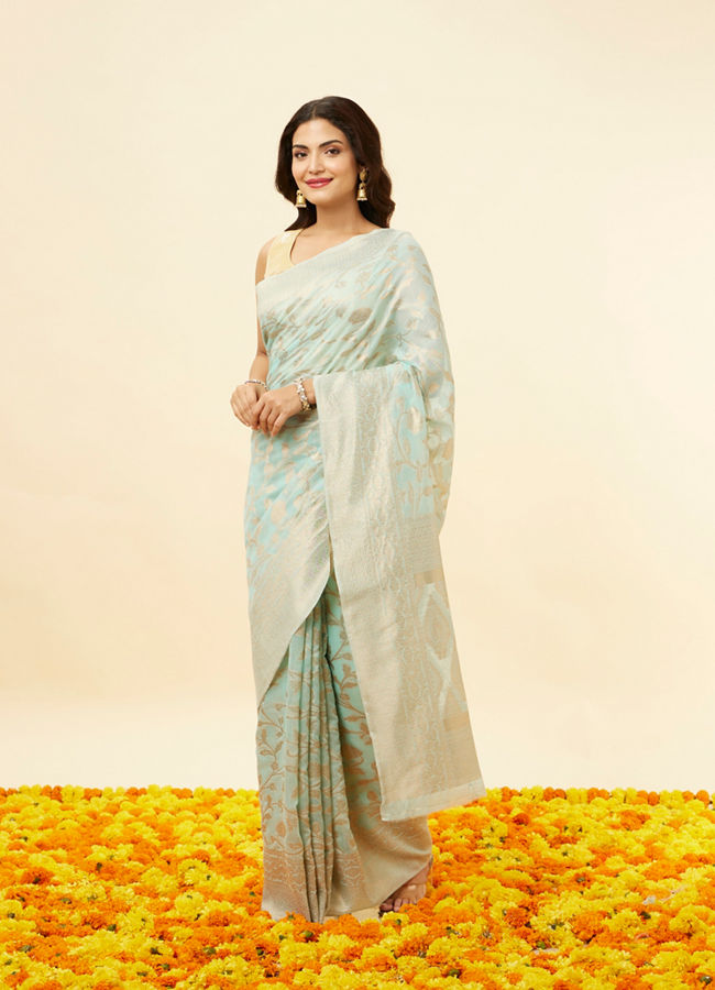 alt message - Mohey Women Marigold Yellow Floral Patterned Saree image number 3