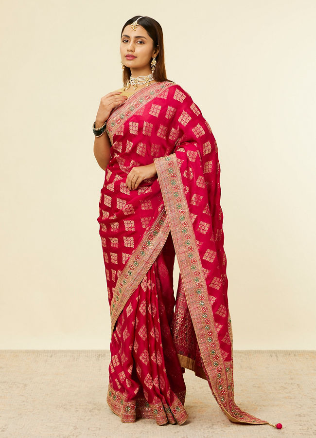 Mohey Women Rani Pink Buta Printed Bridal Saree