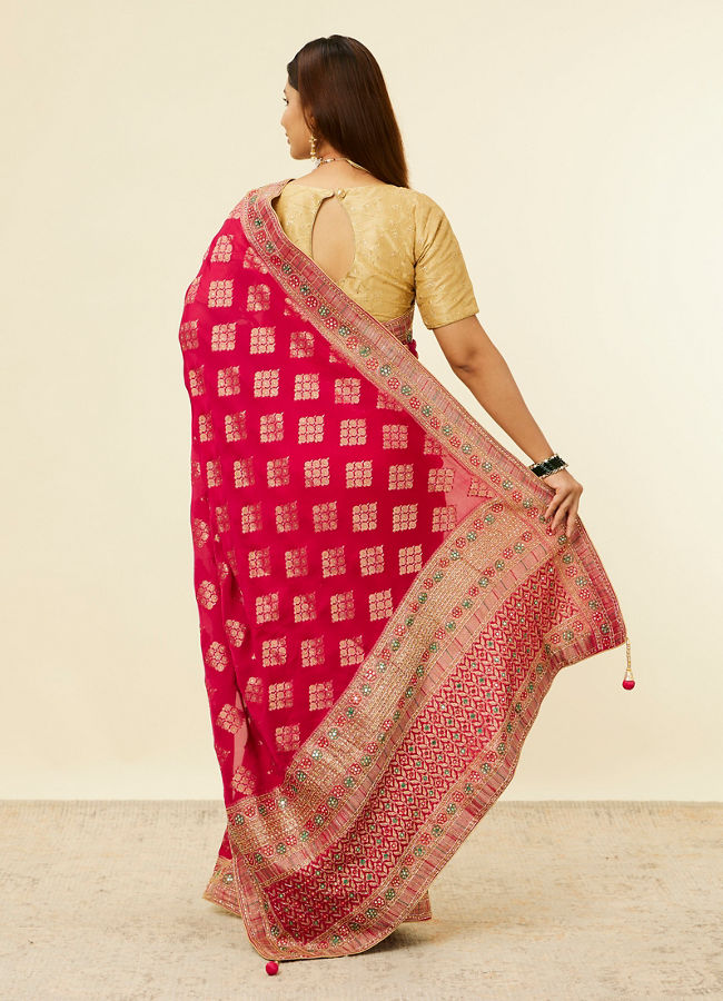 Mohey Women Rani Pink Buta Printed Bridal Saree
