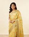 Mohey Women Daisy Yellow Chevron Patterned Zari Work Saree