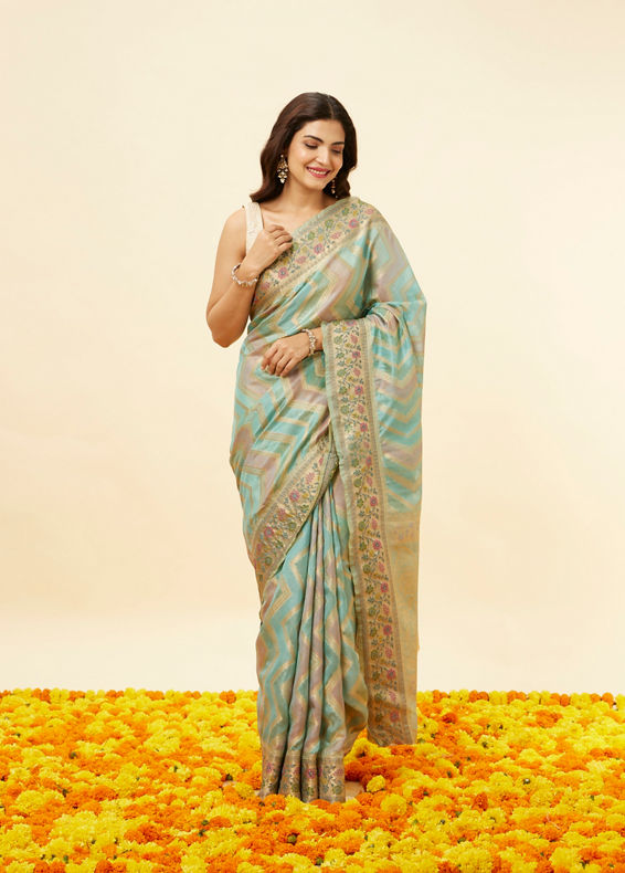 Mohey Women Sea Green and Blue Chevron Patterned Saree