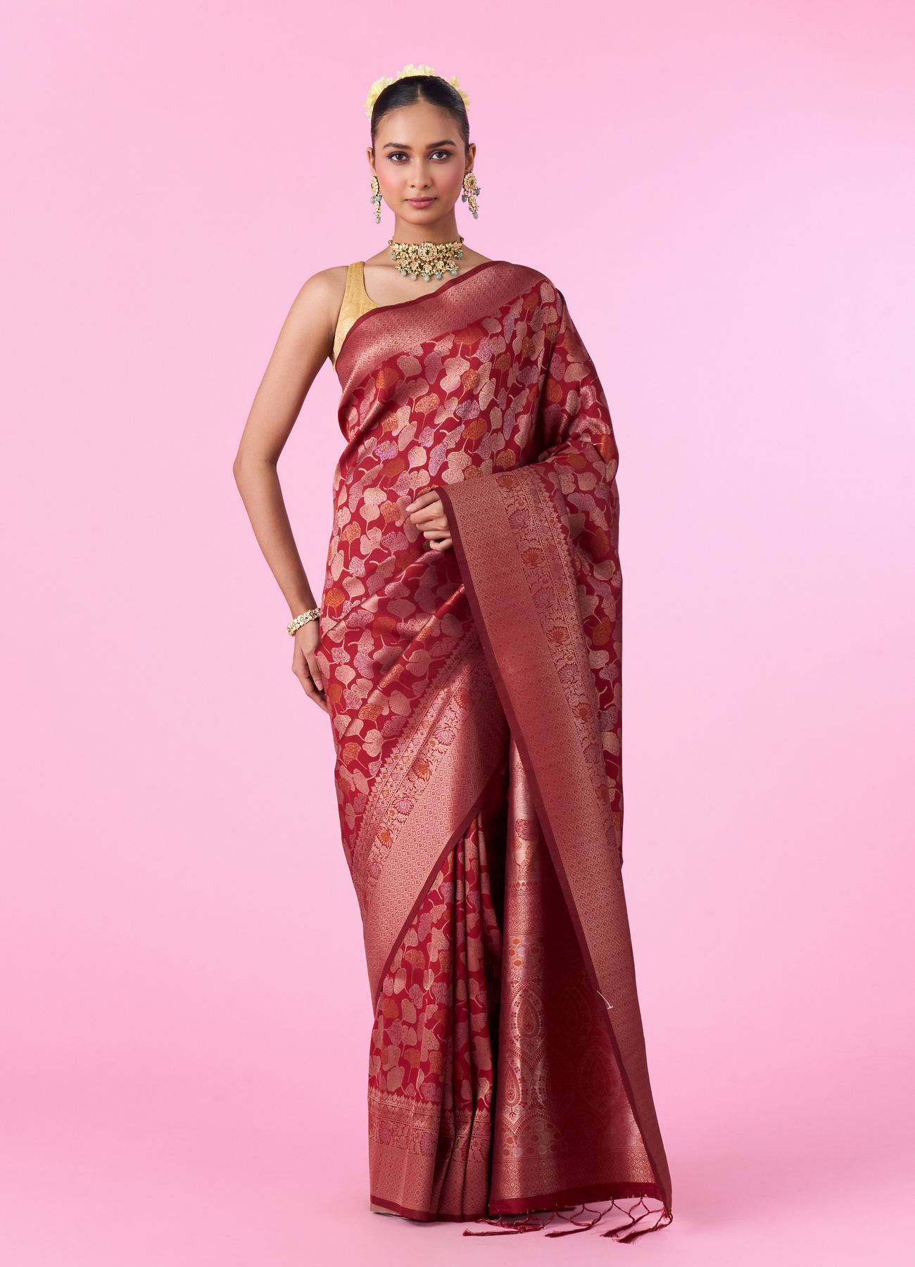 Mohey Women Elegant Maroon Banarasi Saree