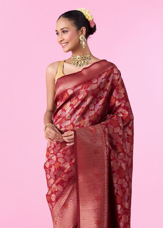 Mohey Women Elegant Maroon Banarasi Saree
