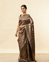 alt message - Mohey Women Midnight Black Lotus Leaf Patterned Saree image number 3