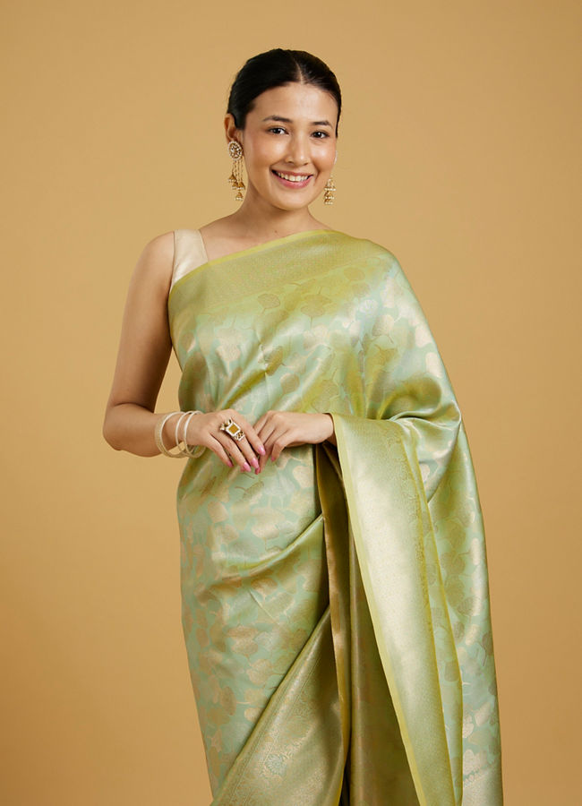 alt message - Mohey Women Pista Green Elegance Saree image number 1