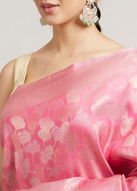 alt message - Mohey Women Pink Elegance Saree image number 3