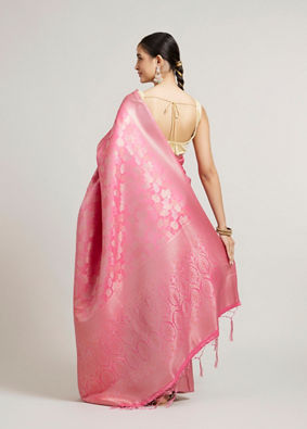 alt message - Mohey Women Pink Elegance Saree image number 4