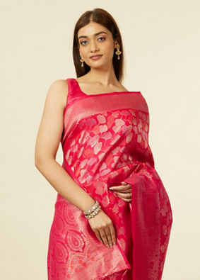 alt message - Mohey Women Rani Pink Lotus Leaf Patterned Saree image number 1