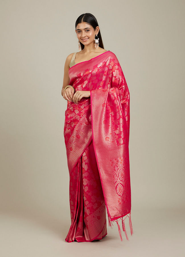 Mohey Women Rani Pink Lotus Leaf Patterned Saree image number 2