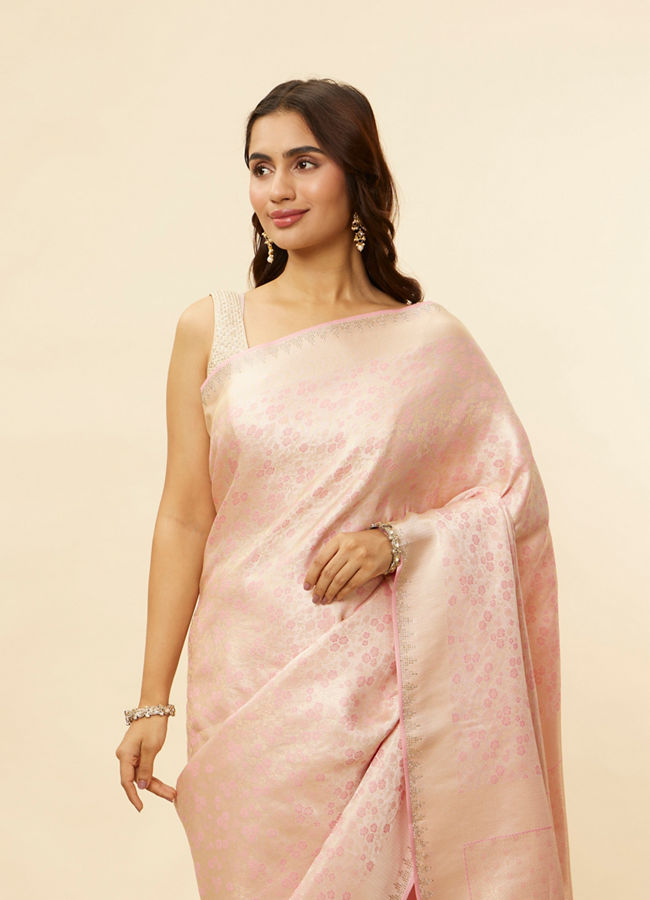 alt message - Mohey Women Cherry Blossom Pink Floral Patterned Zari Work Saree image number 1