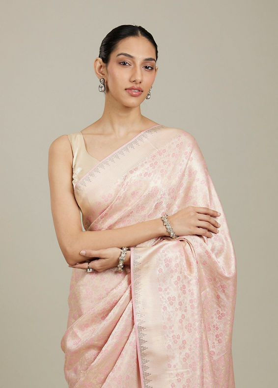 Mohey Women Cherry Blossom Pink Floral Patterned Zari Work Saree