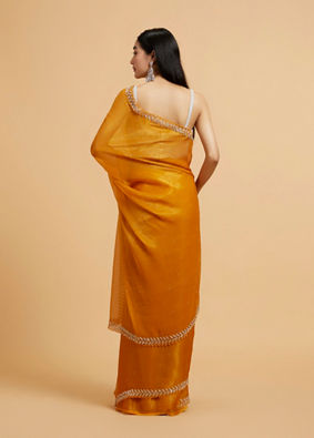 alt message - Mohey Women Dazzling Mustard Yellow Organza Saree image number 4