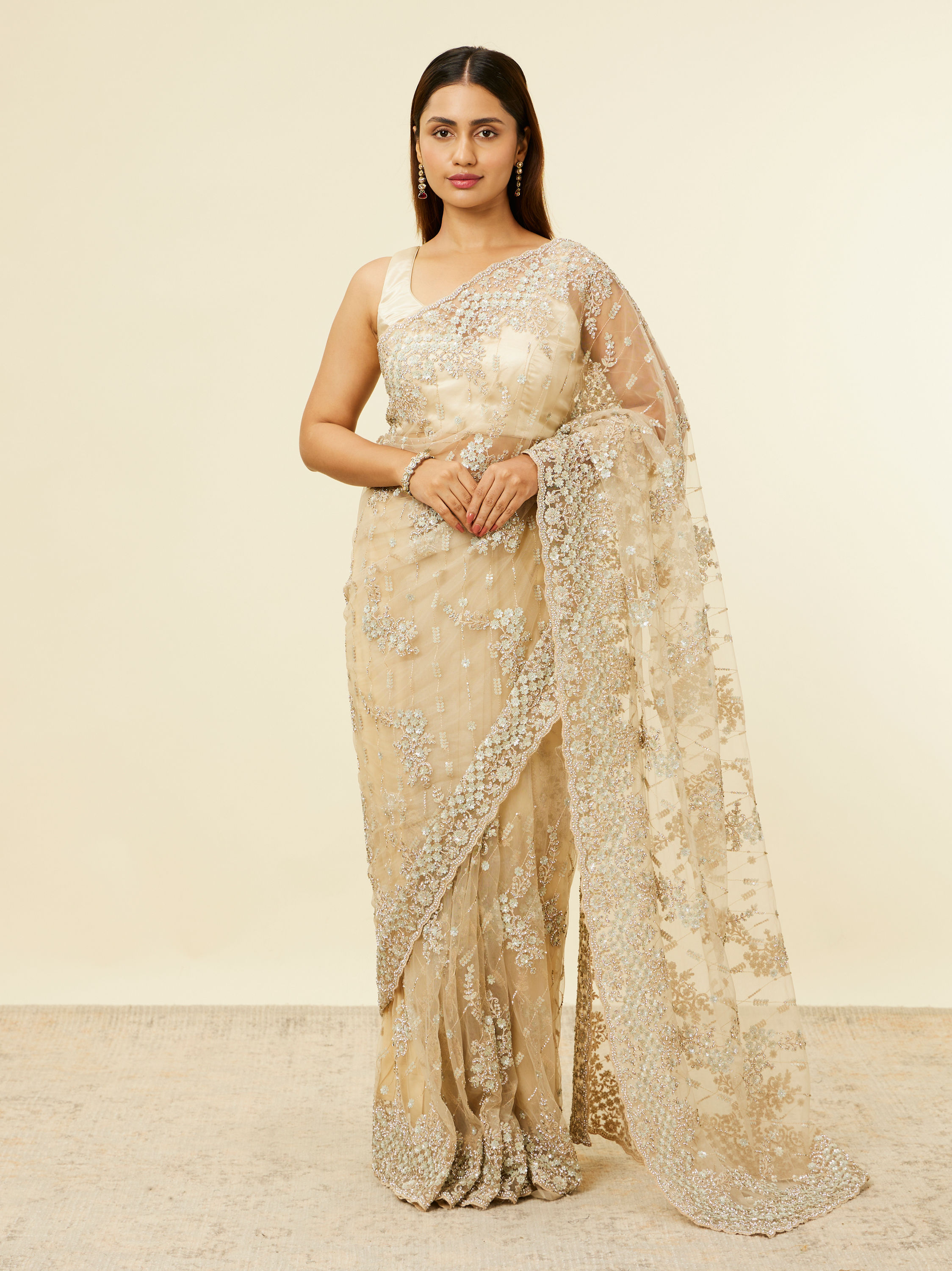 Mohey Women Beige Floral Bel Buti Embroidered Saree