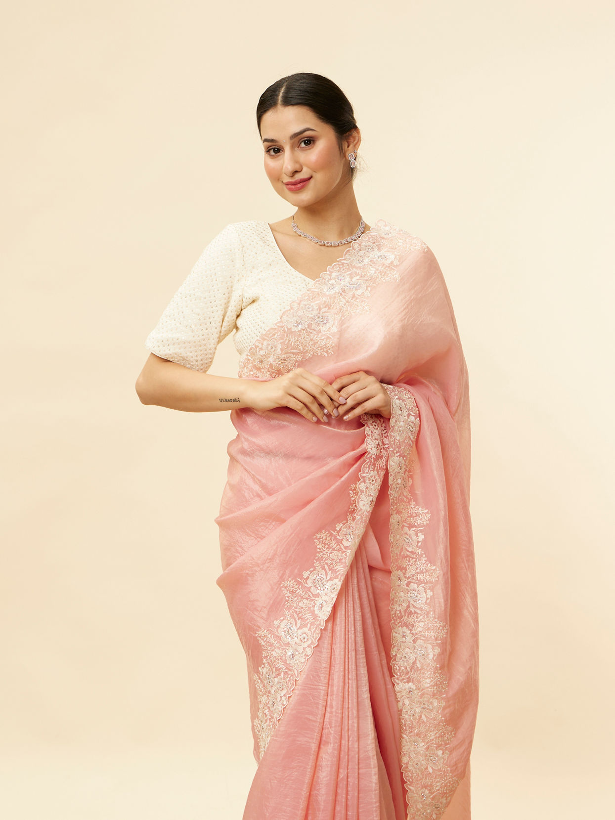 Mohey Women Conch Shell Pink Floral Bordered Saree