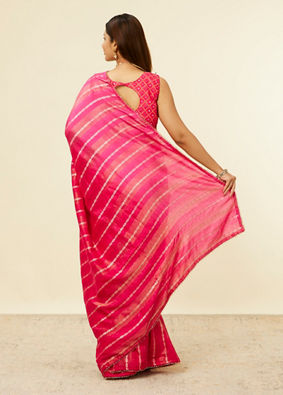alt message - Mohey Women Rani Pink Bel Buti Patterned Saree image number 2