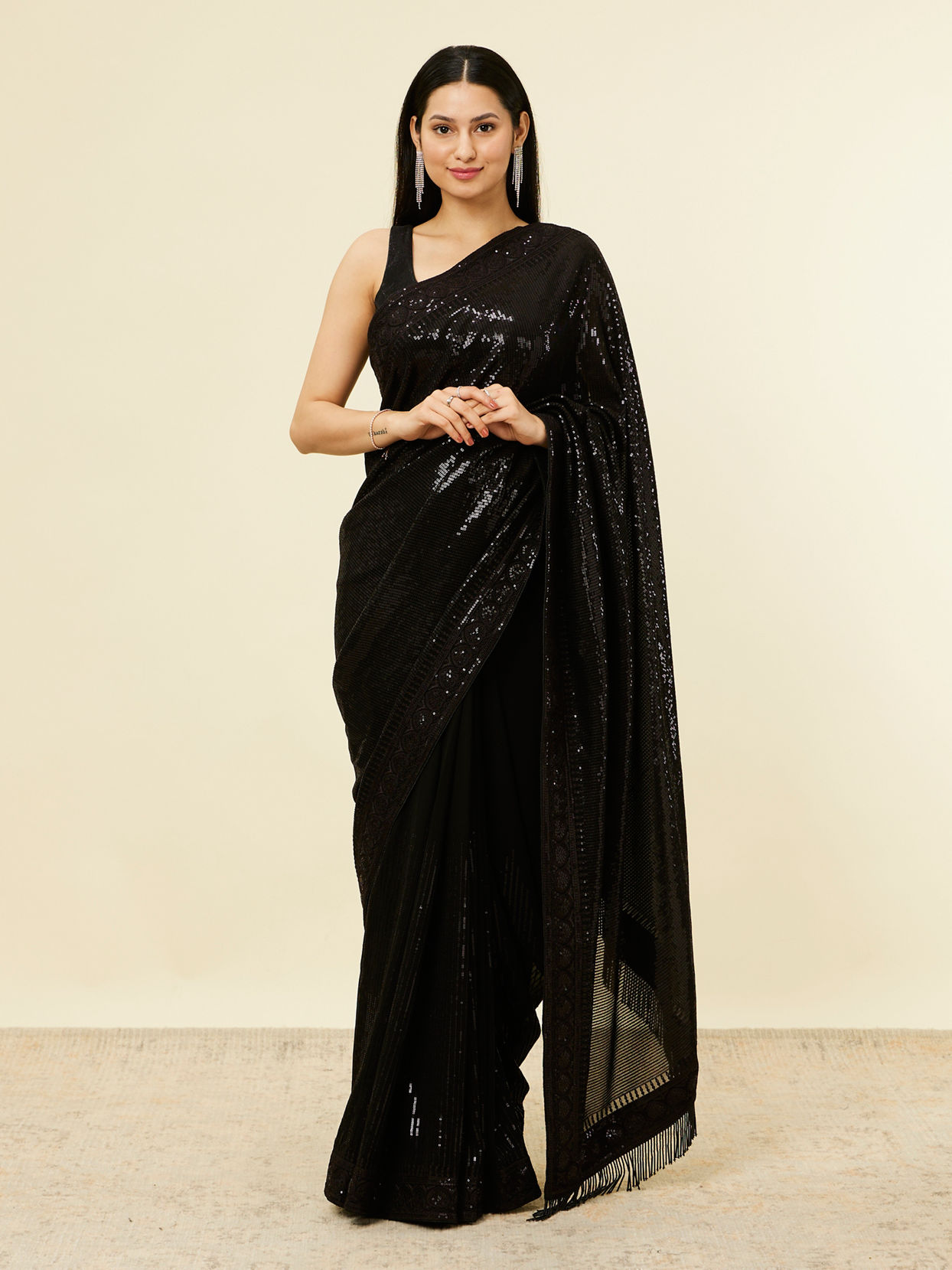 Mohey Women Kohl Black Sequinned Saree