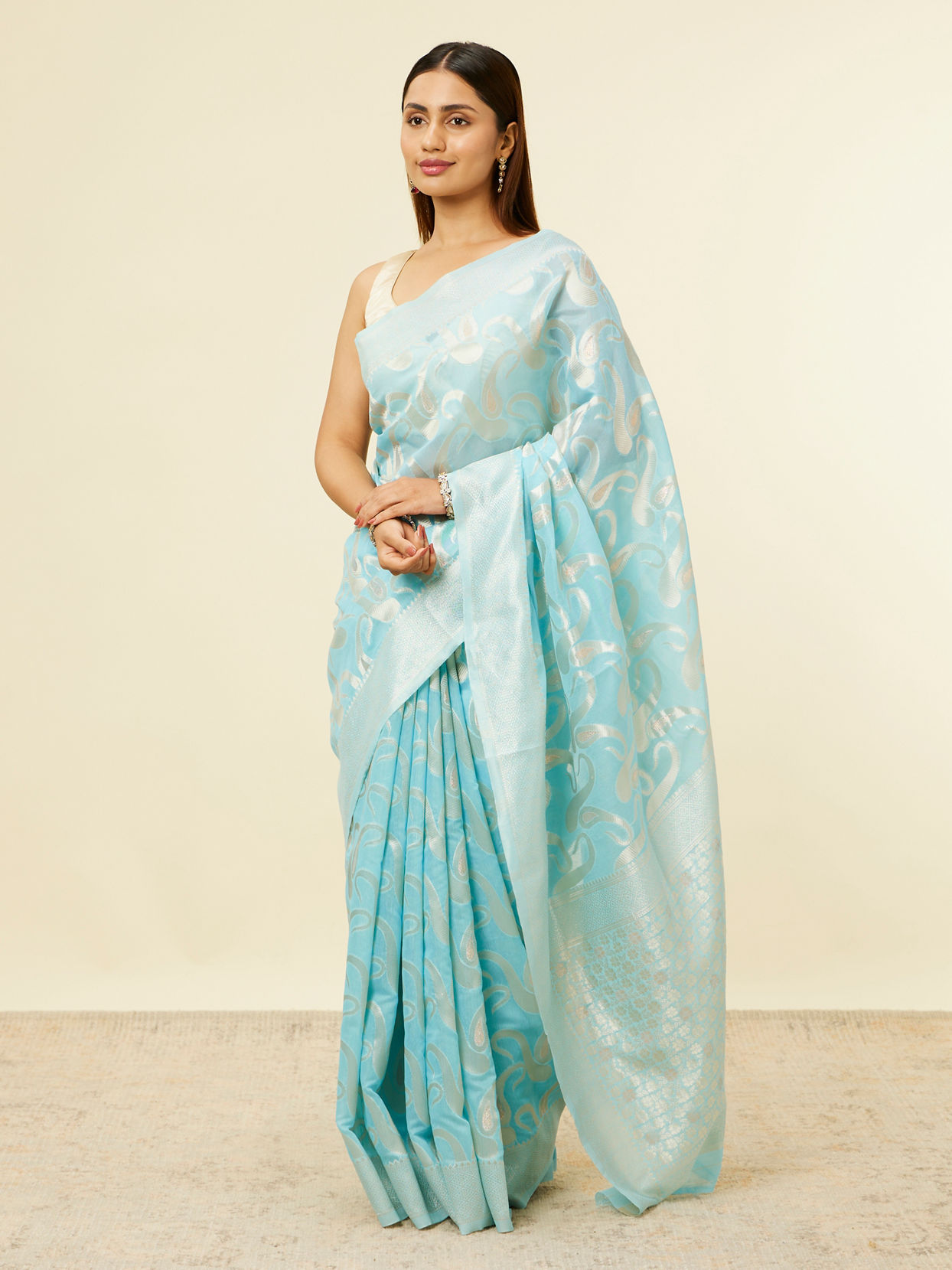 Mohey Women Light Blue Floral Zari Work Saree