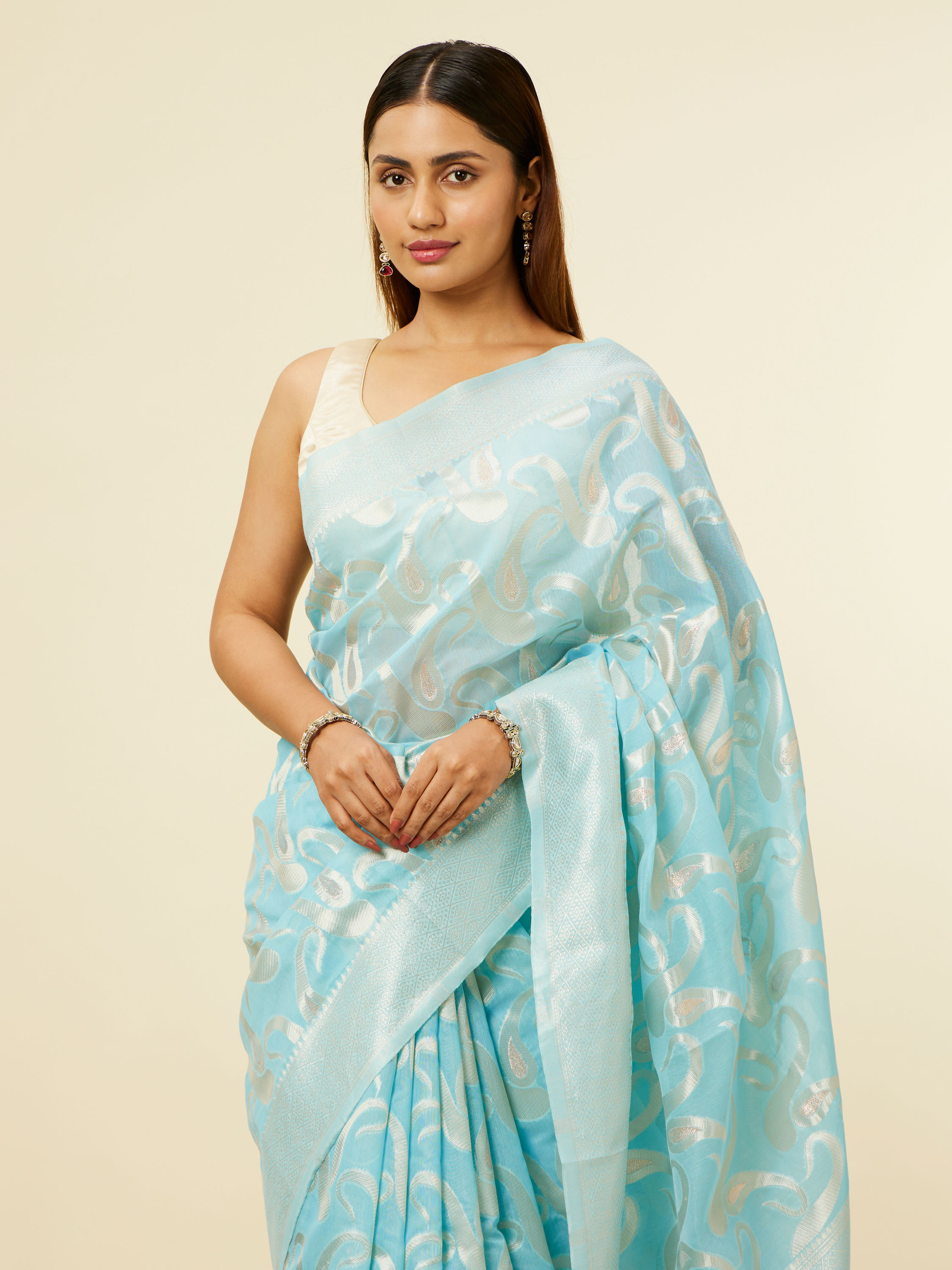 Mohey Women Light Blue Floral Zari Work Saree