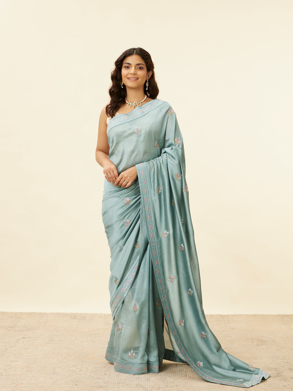 Mohey Women Steel Blue Floral Embroidered Saree