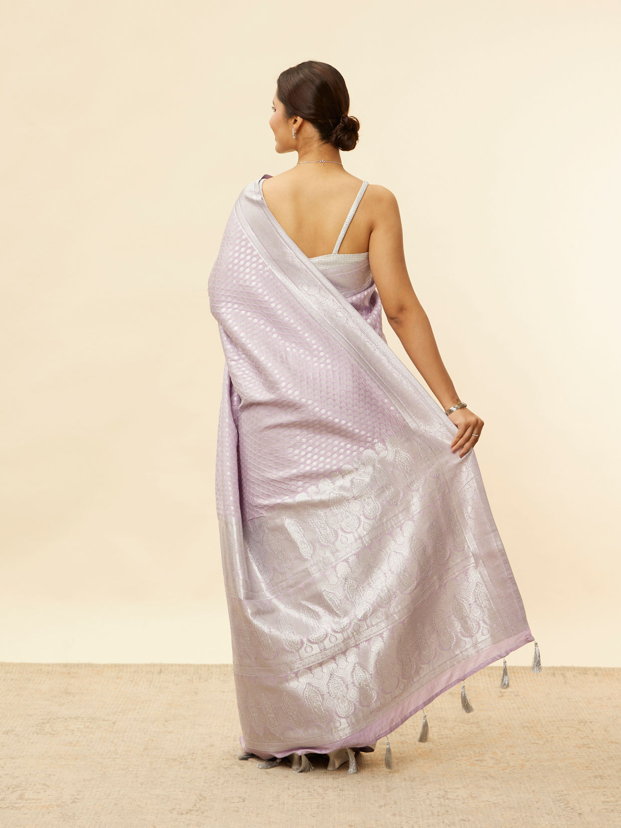 Lavender Zari Floral Buta Motifs Saree image number 2