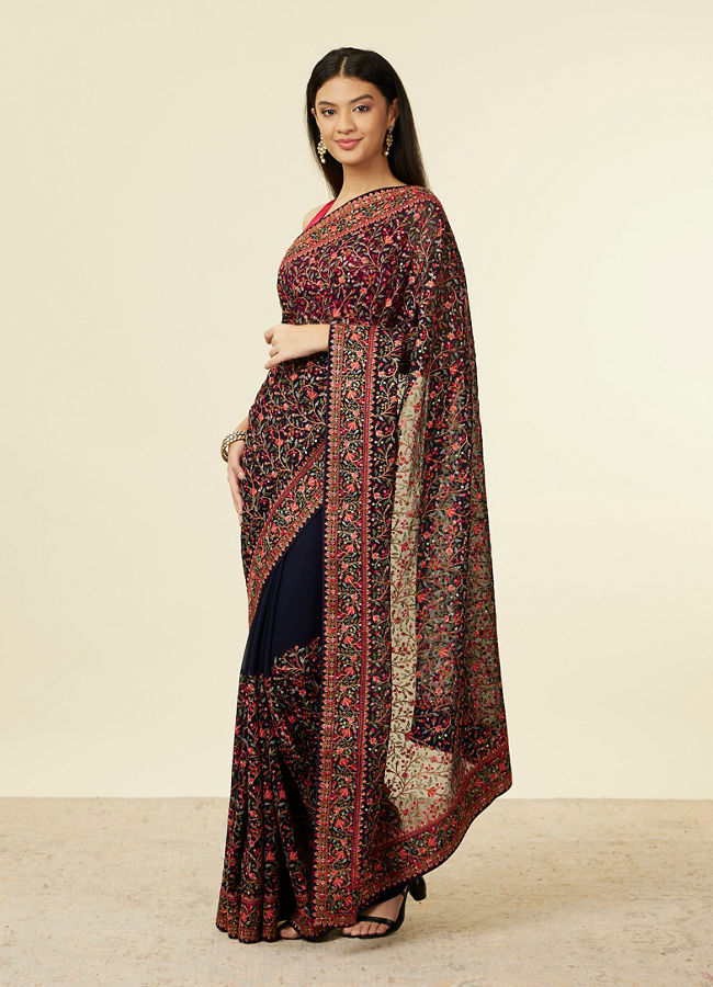 Mohey Women Indigo Blue Bel Buti Patterned Saree