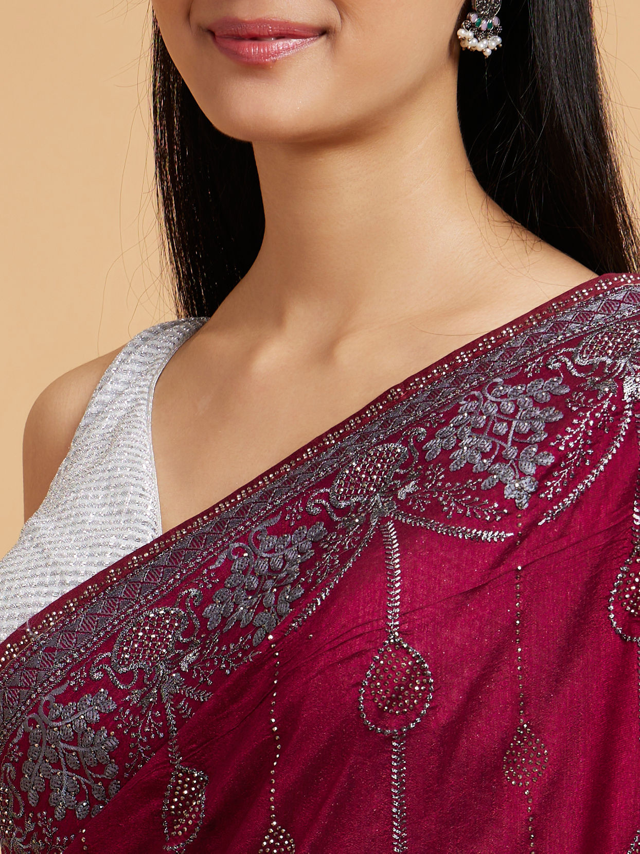 Mohey Women Wine Red Rhinestone Work Saree with Drop Motifs