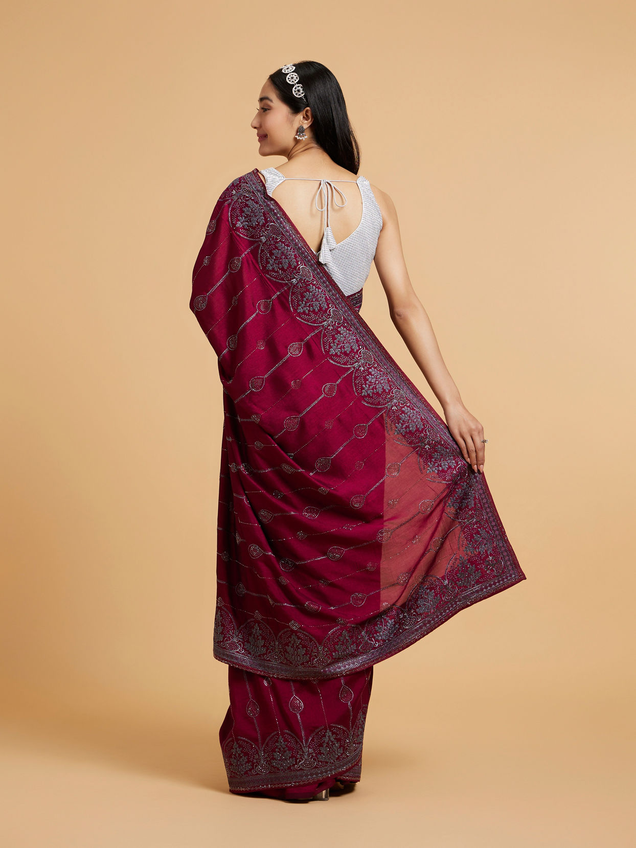 Mohey Women Wine Red Rhinestone Work Saree with Drop Motifs