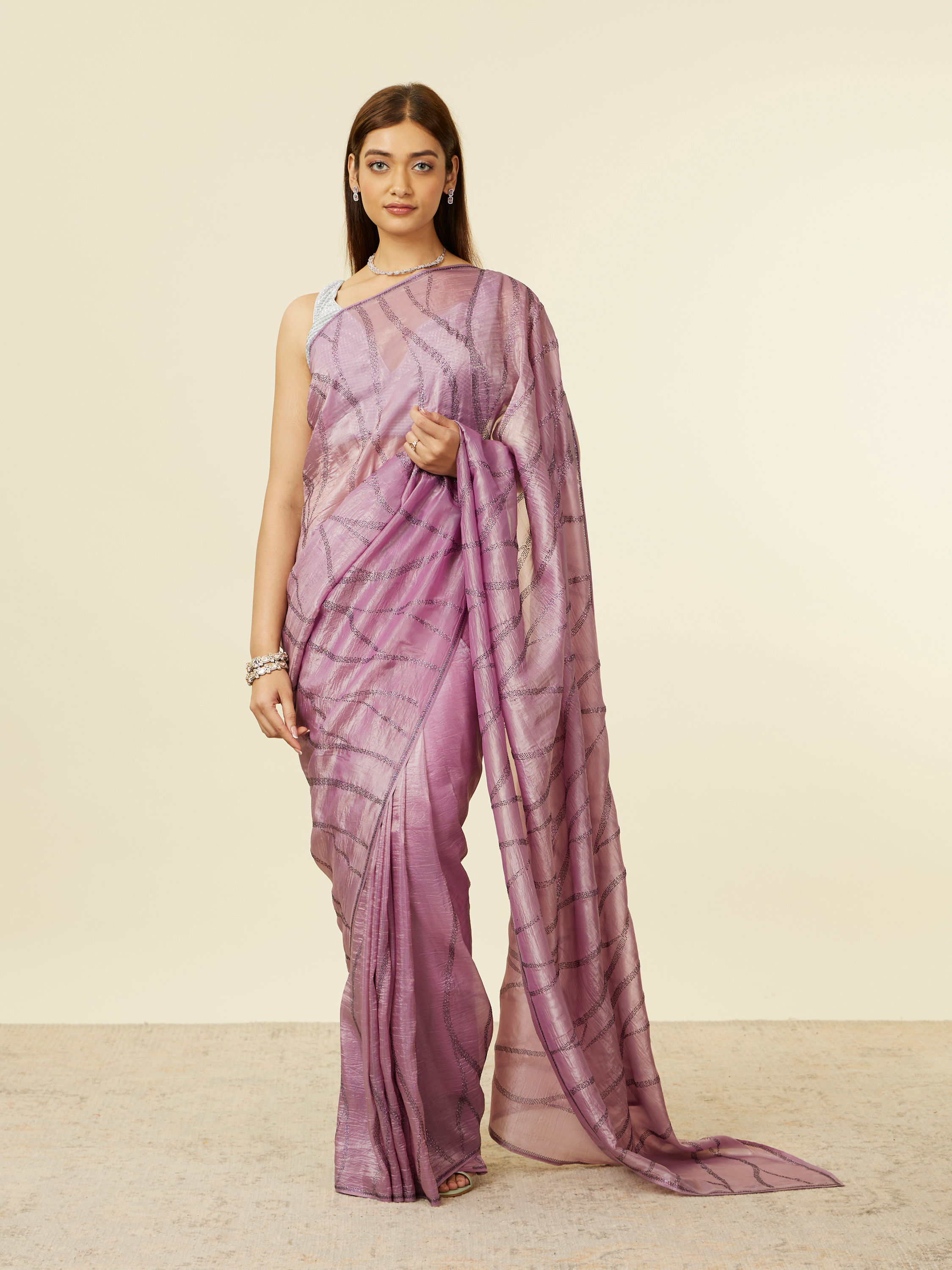 Mohey Women Lilac Stone Embellished Saree