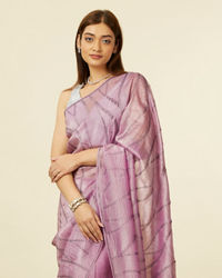 Mohey Women Lilac Stone Embellished Saree