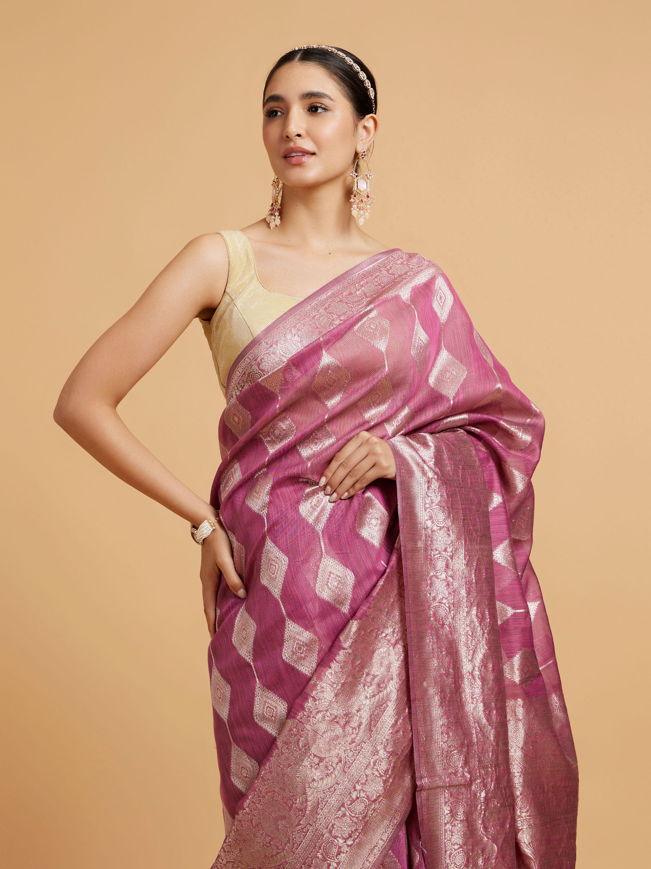 Mohey Women Damson Purple Zari Work Saree with Diamond Motifs