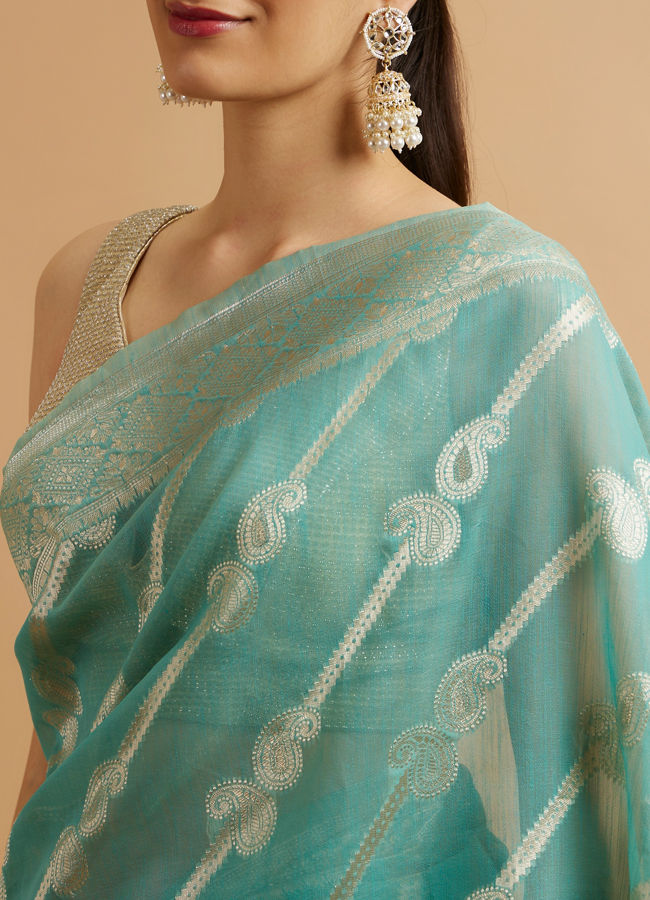 Mohey Women Elegant Light Blue Silk with Zari Weave Traditional Saree image number 3