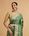 alt message - Mohey Women Pista Green Paisley & Bel Buti Patterned Saree image number 1