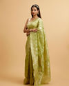 alt message - Mohey Women Light Green Floral Jaal Patterned Saree image number 2