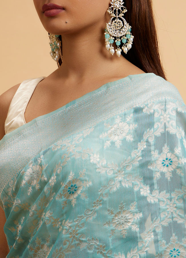 Mohey Women Light Blue Floral Jaal Patterned Saree
