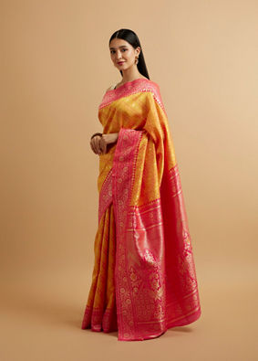 alt message - Mohey Women Yellow Floral Buta Patterned with Jaal Pattern Saree image number 2