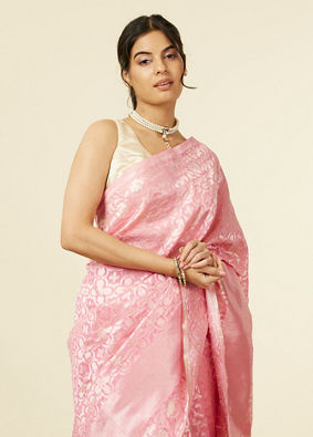 Mohey Women Light Pink Bel Buti Patterned Saree
