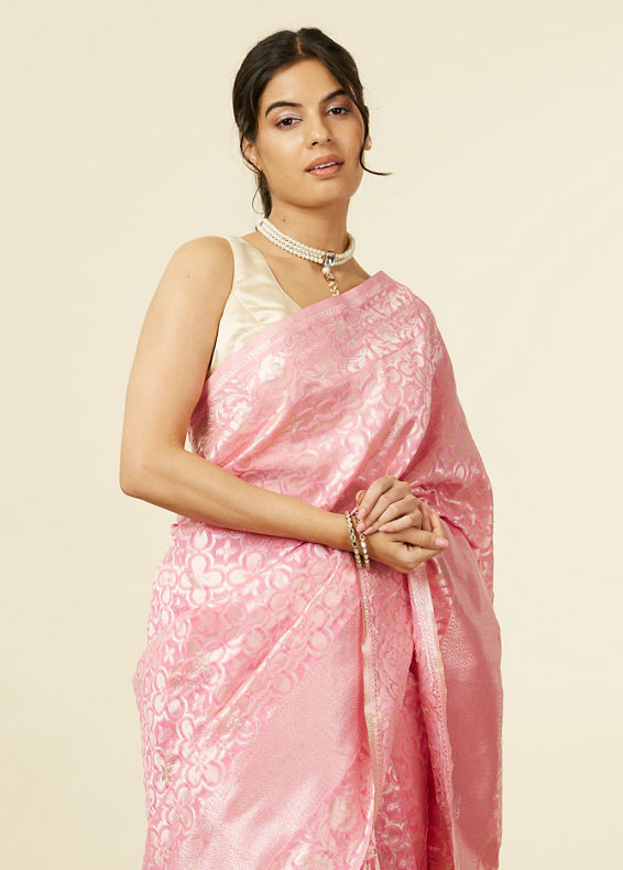 Mohey Women Light Pink Bel Buti Patterned Saree
