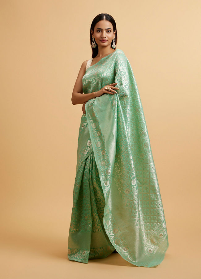 alt message - Mohey Women Sea Green Bel Buti Patterned Saree image number 2