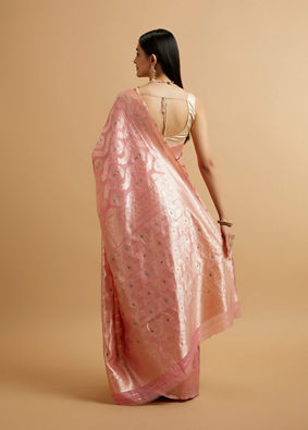 alt message - Mohey Women Pink Floral Leaf Patterned Saree with Diamond Motifs image number 4