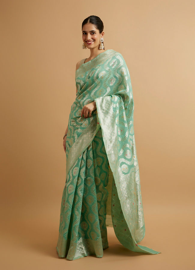 Mohey Women Sea Green Floral Leaf Patterned Saree with Jaal Pattern