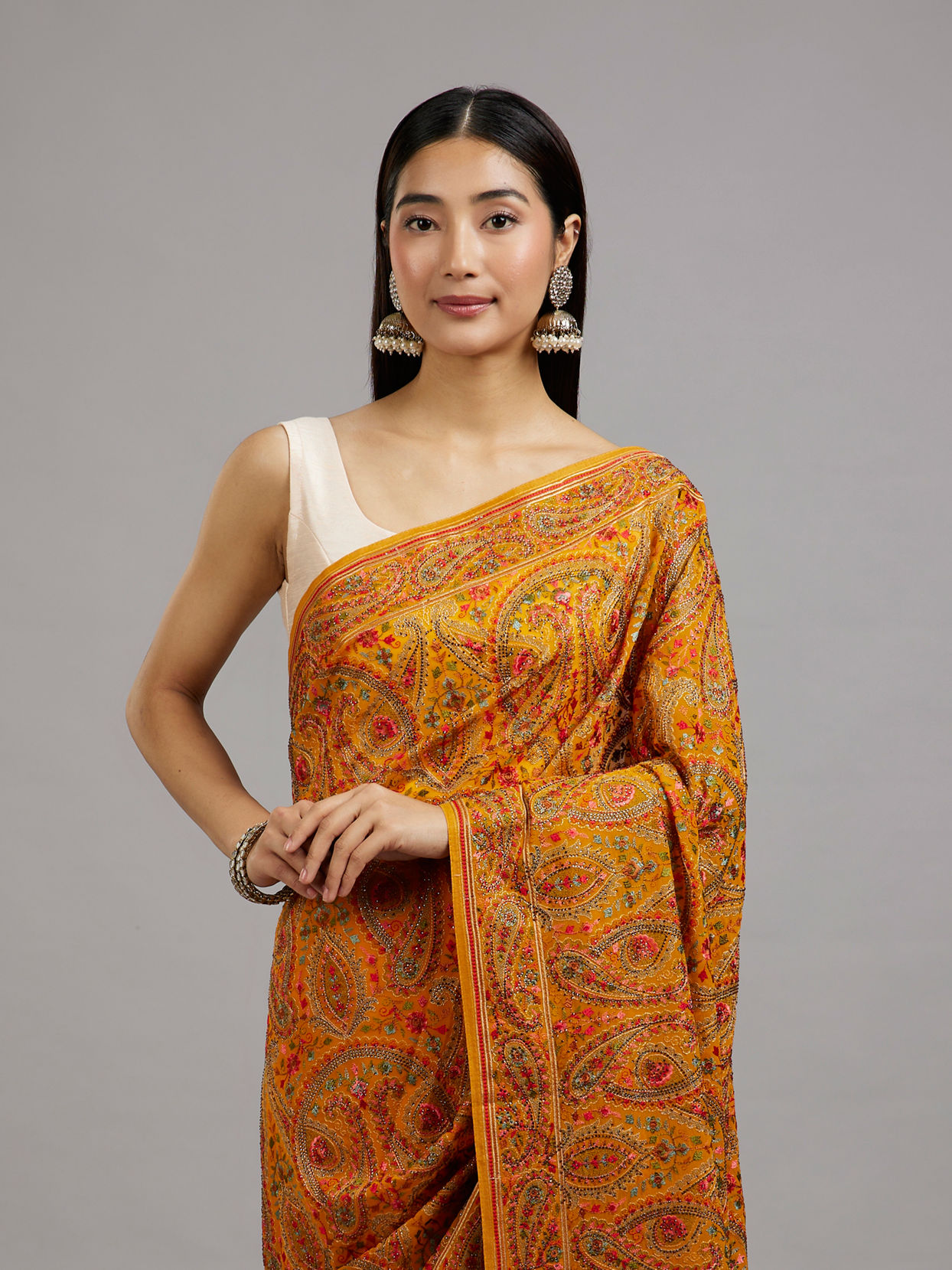 Mohey Women Mustard Yellow Georgette Saree