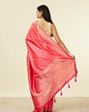 Mohey Women Rani Pink Chevron Patterned Saree