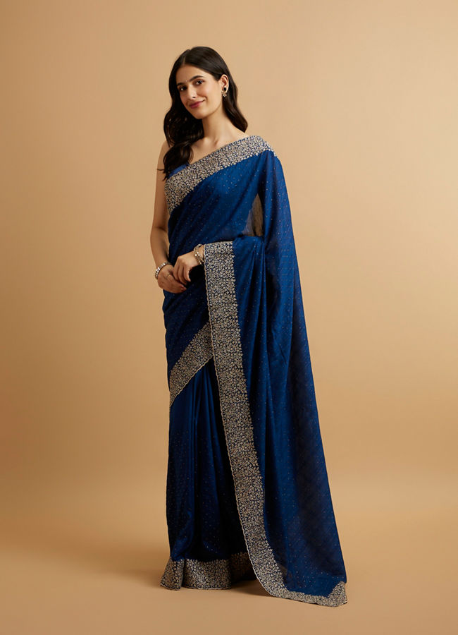 alt message - Mohey Women Indigo Blue Bel Buti Patterned Saree with Stone Embellishment image number 2