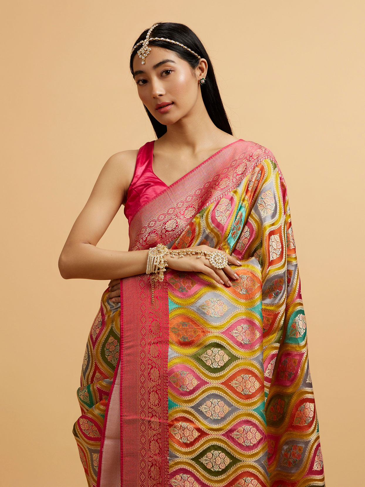 Mohey Women Cream Zari Weave with Rani Accents Saree